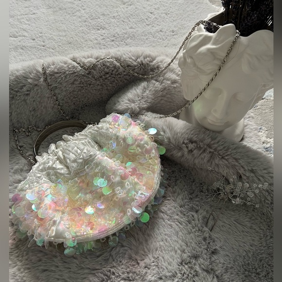 Beaded Handbag with Chain - Picture 1 of 8
